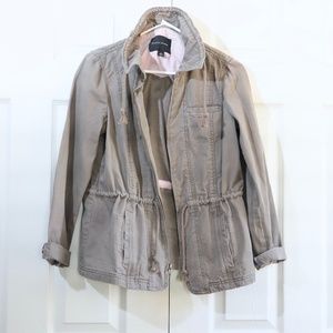 Banana Republic Cargo Jacket Size Small